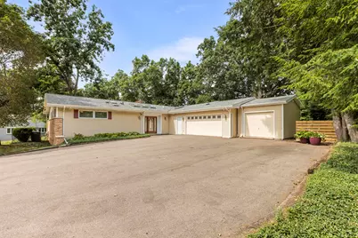 4340 Lakeside Drive, Kalamazoo, MI 49008 - Photo 1