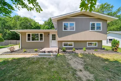3012 John Glenn Drive, Jackson, MI 49201 - Photo 1