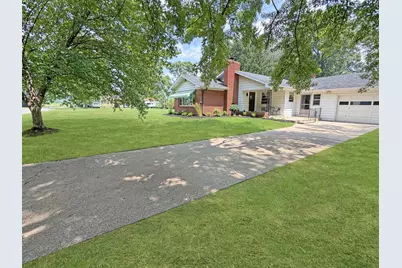 1615 Roger Avenue, Benton Harbor, MI 49022 - Photo 1