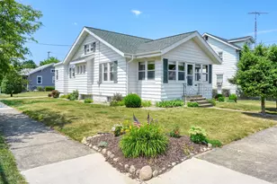 600 N Pleasant St, Jackson, MI 49202 - Photo 1