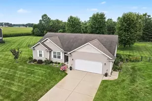 50203 Chardonnay St, Paw Paw, MI 49079 - Photo 1