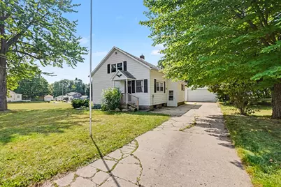 816 State Street, Fremont, MI 49412 - Photo 1
