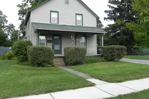 322 North Lakeview Ave, Sturgis, MI 49091 - Photo 1