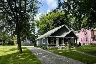 322 S Main St, Concord, MI 49237 - Photo 1