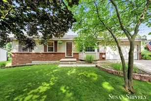 2659 Bryanwood Dr NW, Grand Rapids, MI 49544 - Photo 1