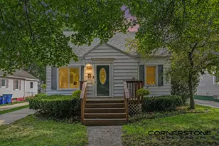 926 California St NW, Grand Rapids, MI 49504 - Photo 1