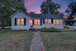 222 Jersey St, Plainwell, MI 49080 - Photo 1