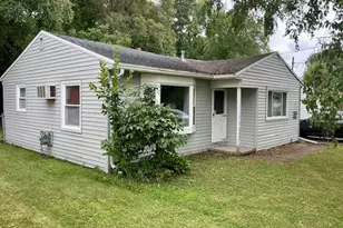 2042 Jefferson St, Holt, MI 48842 - Photo 1