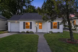 49 N 32nd Street N, Battle Creek, MI 49015 - Photo 1