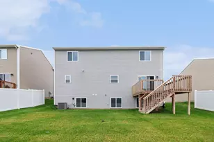2928 Sycamore River Dr, Fowlerville, MI 48836 - Photo 1