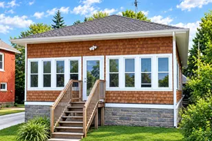 508 E Ct Street E, Ludington, MI 49431 - Photo 1