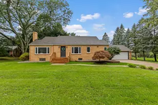 219 Bon Air Rd, Lansing, MI 48917 - Photo 1