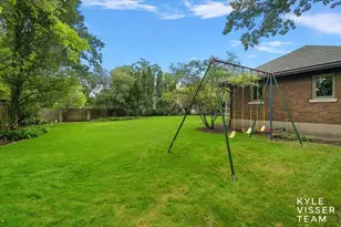640 Cambridge Blvd SE, East Grand Rapids, MI 49506 - Photo 56