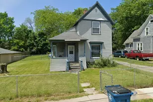 70 S Wabash Ave S, Battle Creek, MI 49017 - Photo 1