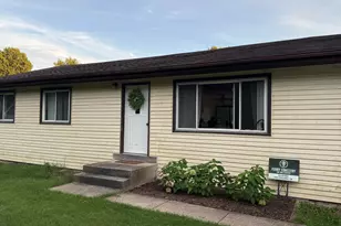 35223 64th Ave, Paw Paw, MI 49079 - Photo 1