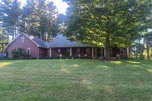 1390 S Lake Pleasant Rd, Hillsdale, MI 49242 - Photo 1