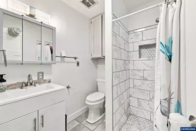 2510 Alameda St NE, Salem, OR 97301 - Photo 16