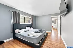 2510 Alameda St NE, Salem, OR 97301 - Photo 14