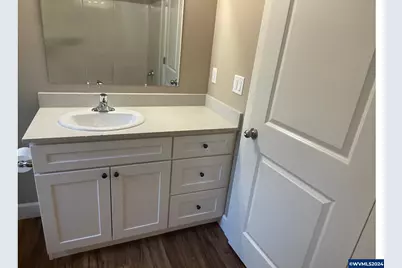 3730 Peter Ln NE, Salem, OR 97305 - Photo 16