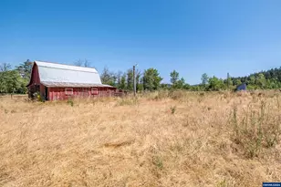 37570 Rock Hill Dr, Lebanon, OR 97355 - Photo 32