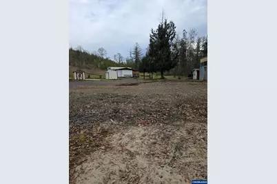 40787 Snow Peak Dr, Lebanon, OR 97355 - Photo 38