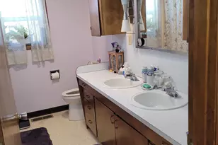 2075 Brown Rd NE, Salem, OR 97305 - Photo 12