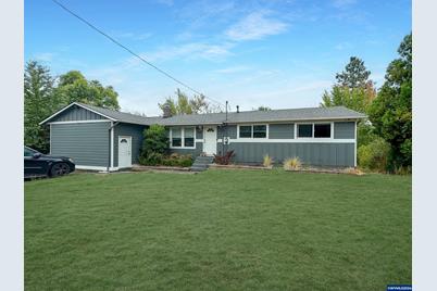 3984 Pleasant View Dr NE, Keizer, OR 97303 - Photo 1