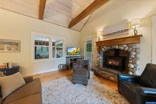 3995 S Kings Valley Hwy, Dallas, OR 97338 - Photo 10