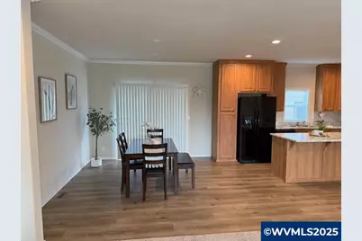 2544 Rosebay St, Eugene, OR 97402 - Photo 10