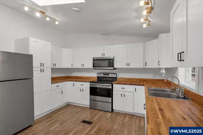 2025 Navaho Ct SE, Salem, OR 97306 - Photo 8