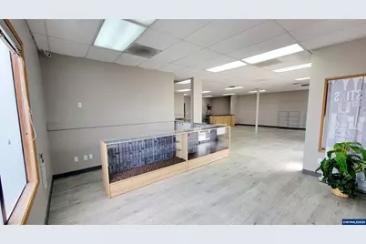 1310 12th St SE, Salem, OR 97306 - Photo 6