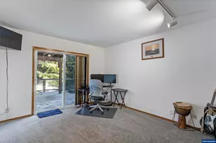 1112 Acacia Ave, Garibaldi, OR 97118 - Photo 28