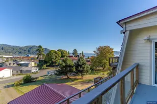 1112 Acacia Ave, Garibaldi, OR 97118 - Photo 40