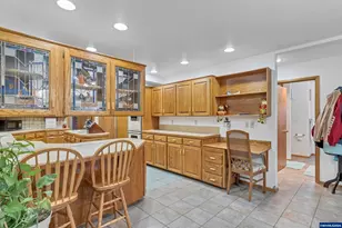 1112 Acacia Ave, Garibaldi, OR 97118 - Photo 18