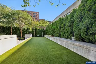 1500 SW 11th Ave, Portland, OR 97201 - Photo 32