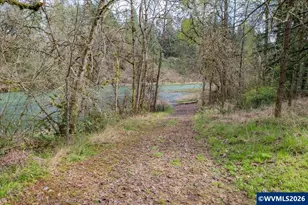 28095 Santiam Hwy, Sweet Home, OR 97386 - Photo 46