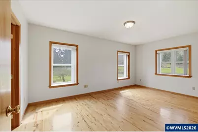 28095 Santiam Hwy, Sweet Home, OR 97386 - Photo 16