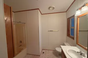 252 NW 20th St, Newport, OR 97365 - Photo 8