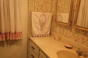 356 White Oak Dr, Cave Junction, OR 97523 - Photo 14