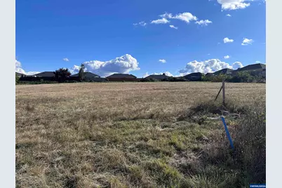 4885 Grange Rd, Roseburg, OR 97471 - Photo 6