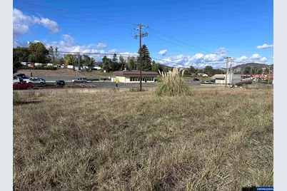 4885 Grange Rd, Roseburg, OR 97471 - Photo 2