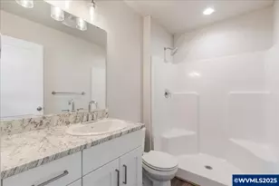 373 SE Kitzmiller Dr, Dallas, OR 97338 - Photo 8