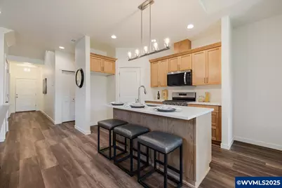 413 SE Shetterly Dr, Dallas, OR 97338 - Photo 4