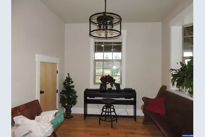 36839 Rock Hill Dr, Lebanon, OR 97355 - Photo 4