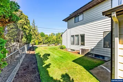 858 Iva Ln NE, Salem, OR 97317 - Photo 44