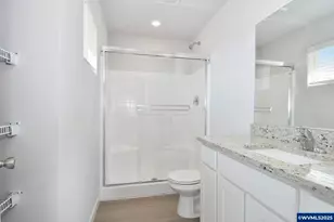 1281 Parkside Ave, Woodburn, OR 97071 - Photo 12