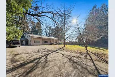 220 37th Av NE, Salem, OR 97301 - Photo 2