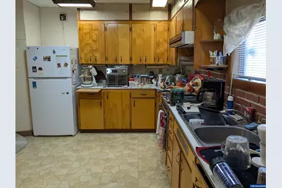453 NE Yamhill St, Willamina, OR 97396 - Photo 6