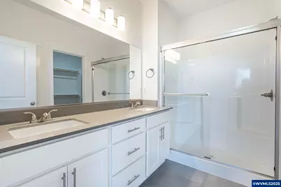 701 Tigerlily St, Silverton, OR 97381 - Photo 24