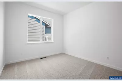 701 Tigerlily St, Silverton, OR 97381 - Photo 28